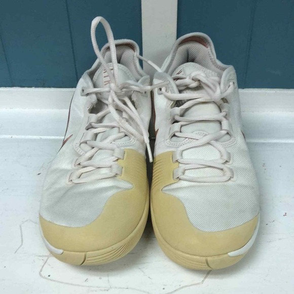 Nike Women's Air Max Wildcard Shoes White / Rose Gold AO7353-066 size 9 - Picture 4 of 7